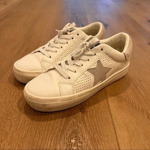 Steve Madden Sneakers